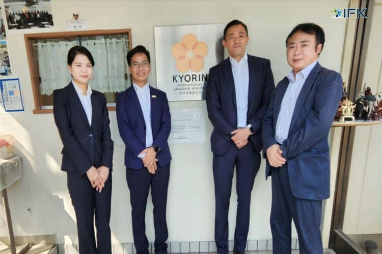 giam-doc-ifk-tham-truong-kyorin