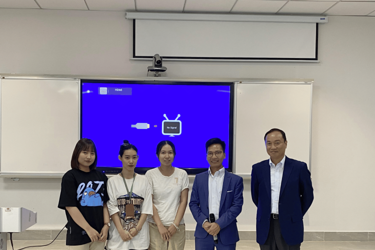 IFK và đối tác Nhật Bản đến thăm và làm việc với Trường Đại Học Văn Hiến | Du Học Nhật Bản | IFK