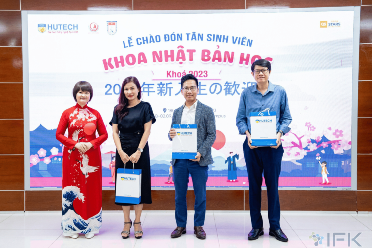 IFK tham gia sự kiện Chào đón tân sinh viên của Trường Đại Học Công Nghệ TP.HCM (HUTECH) - Du Học Nhật Bản - IFK
