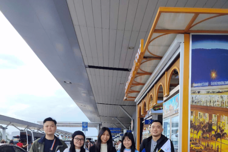 TIễn sinh viên của Trường ĐH Kinh Tế Tài Chính TP.HCM thực tập tại Nhật Bản | Du Học Nhật Bản - IFK