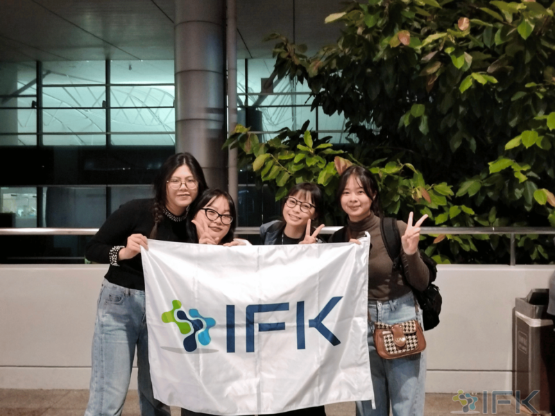 Tiễn 4 sinh viên UEF sang Nhật Bản thực tập T12/2023 | Du Học Nhật Bản - IFK