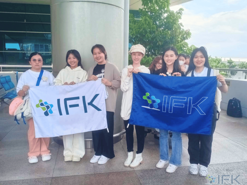 Tiễn 6 sinh viên UEF thực tập tại Nhật Bản T4-2024 | Du Học Nhật Bản IFK