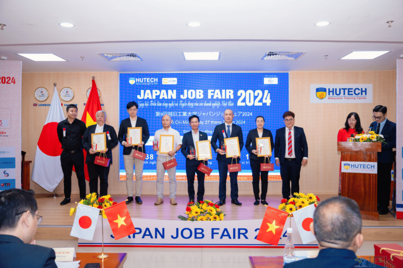 IFK tham gia sự kiện Japan JobFair VJIT của Trường Đại Học Công Nghệ TPHCM (HUTECH) T7/2024