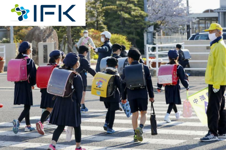 CAC VAN DE XUNG QUANG GIAO DUC O NHAT BAN