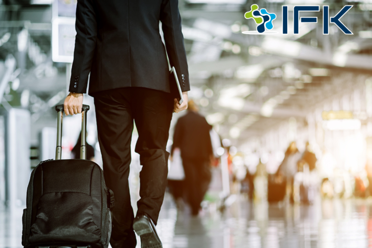 NHUNG THU NEN NHO MANG THEO KHI RA NUOC NGOAI