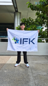 Hinh anh tien sinh vien UEF internship Nhat Ban t5-2026 v2