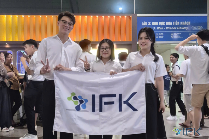 IFK tiễn 3 sinh viên VJIT sang Nhật Bản thực tập kỳ T4/2026